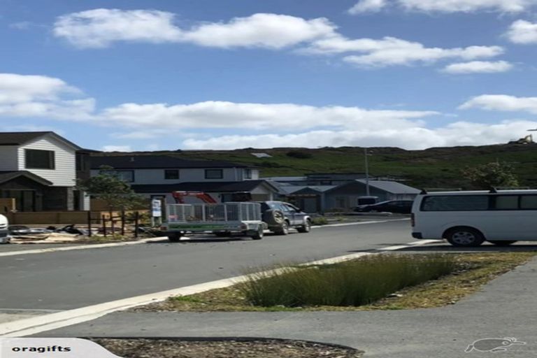 Photo of property in 12 Tawatawa Street, Long Bay, Auckland, 0630