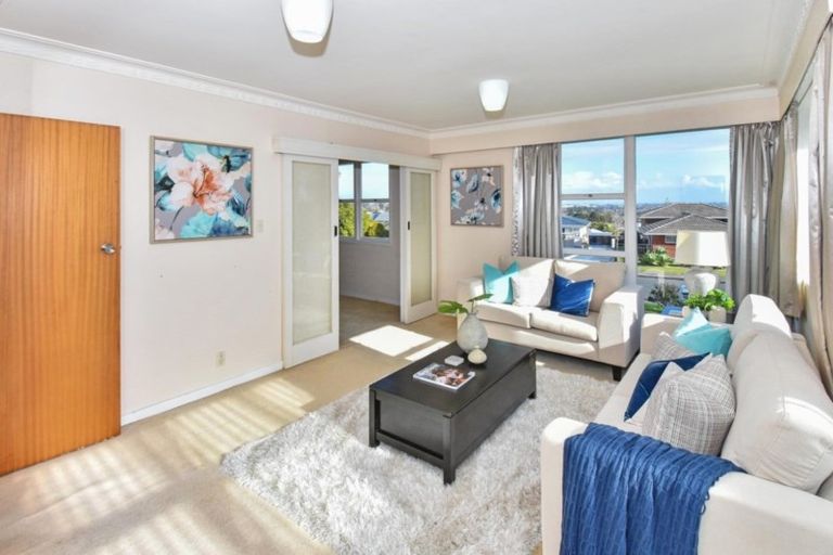 Photo of property in 1/9 Landop Terrace, Howick, Auckland, 2014