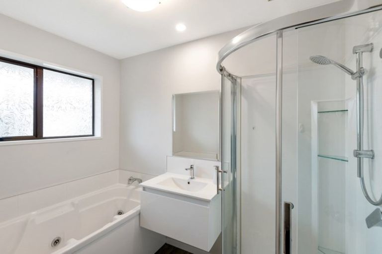 Photo of property in 8 Guise Lane, Hillmorton, Christchurch, 8025