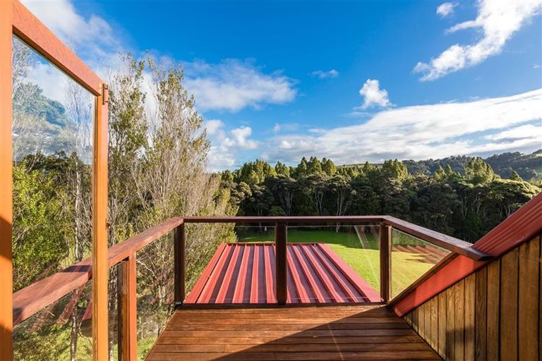 Photo of property in 217 Taylor Road, Waimauku, 0882