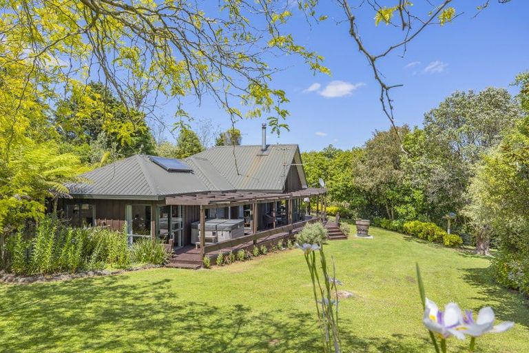 Photo of property in 22b Stone Road, Bombay, 2675