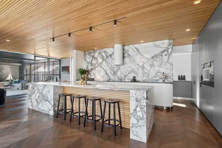 Photo of property in 48 Clissold Street, Merivale, Christchurch, 8014