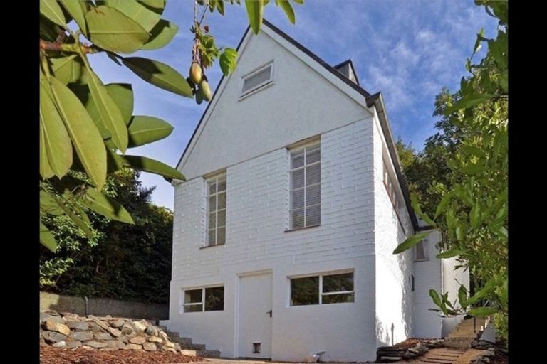 Photo of property in 379 Rattray Street, Dunedin Central, Dunedin, 9016