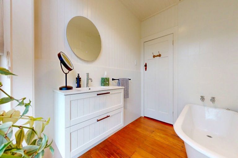 Photo of property in 403 The Terrace, Thames, 3500