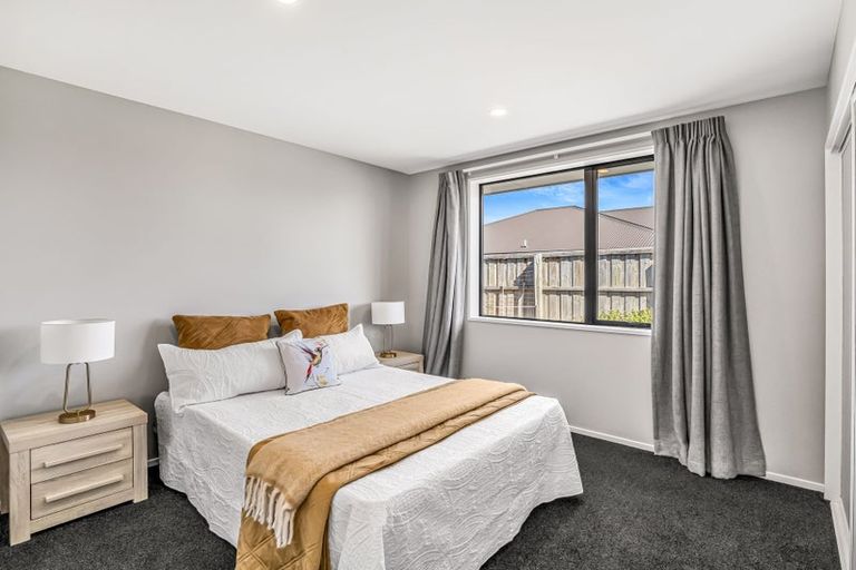 Photo of property in 32 Chris Drive, Rolleston, 7614