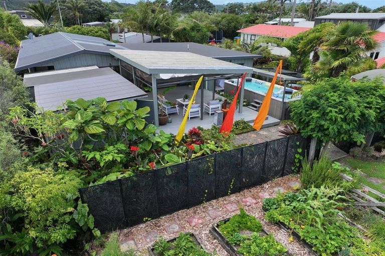 Photo of property in 13 Harbour View Road, Point Wells, Warkworth, 0986