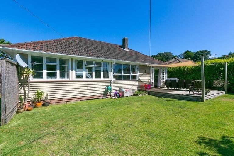Photo of property in 64 Parsons Street, Frankleigh Park, New Plymouth, 4310