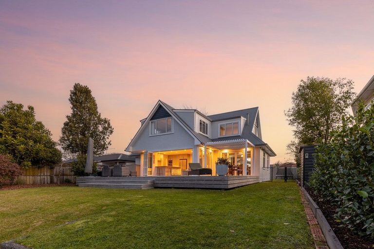 Photo of property in 107 Jickell Street, Hokowhitu, Palmerston North, 4410