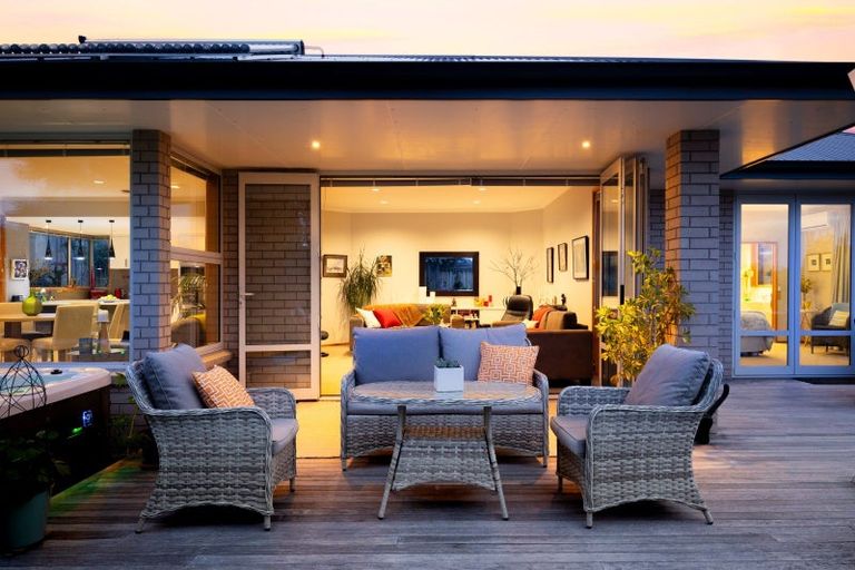 Photo of property in 2 Paramount Way, Mapua, 7005