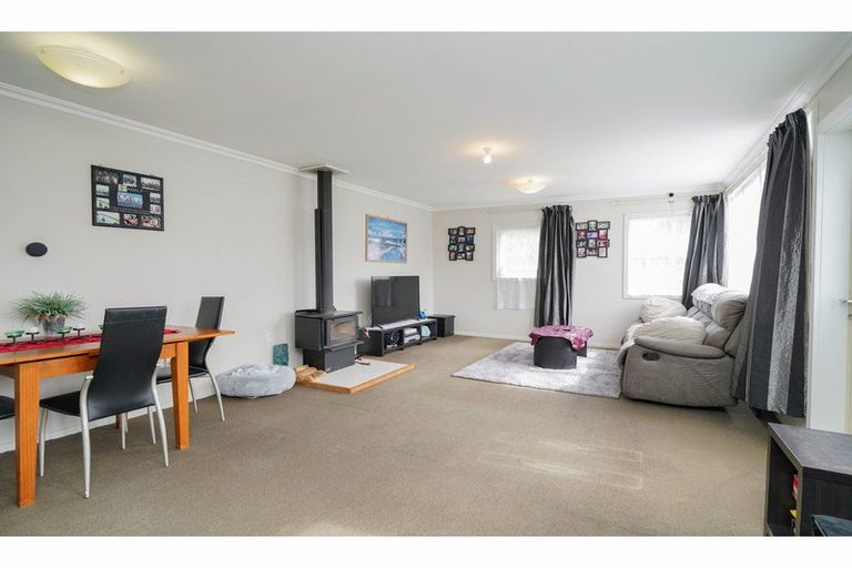 Photo of property in 121 Pomona Street, Strathern, Invercargill, 9812