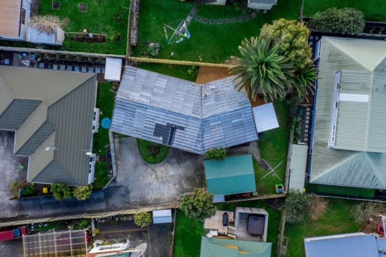 Photo of property in 54a Walworth Avenue, Pakuranga Heights, Auckland, 2010