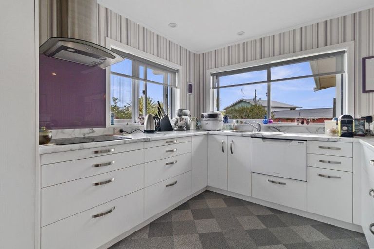 Photo of property in 6 Thames Road, Paeroa, 3600