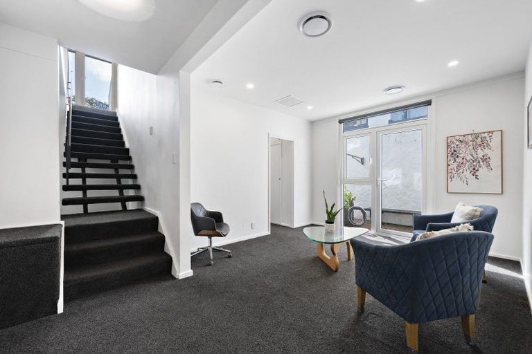Photo of property in 407 Muritai Road, Eastbourne, Lower Hutt, 5013