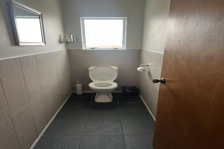 Photo of property in 160 Bartholomew Road, Levin, 5510