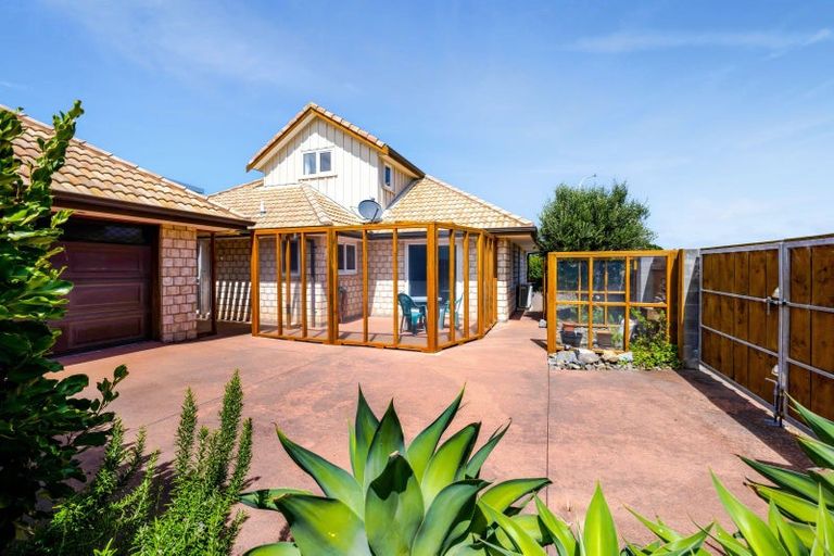 Photo of property in 1 Wilson Road, Opunake, 4616