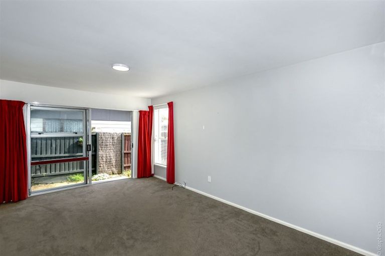 Photo of property in 3/262 Milton Street, Sydenham, Christchurch, 8023