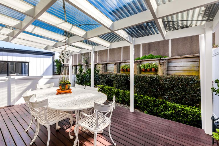 Photo of property in 97 Voyager Drive, Gulf Harbour, Whangaparaoa, 0930