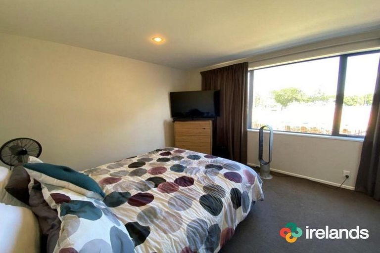 Photo of property in 4/14 London Street, Richmond, Christchurch, 8013