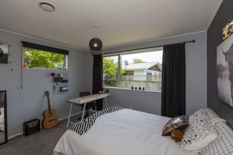 Photo of property in 34 Chums Road, Paraparaumu Beach, Paraparaumu, 5032