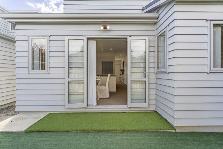 Photo of property in 35 Divide Loop, Takanini, 2112