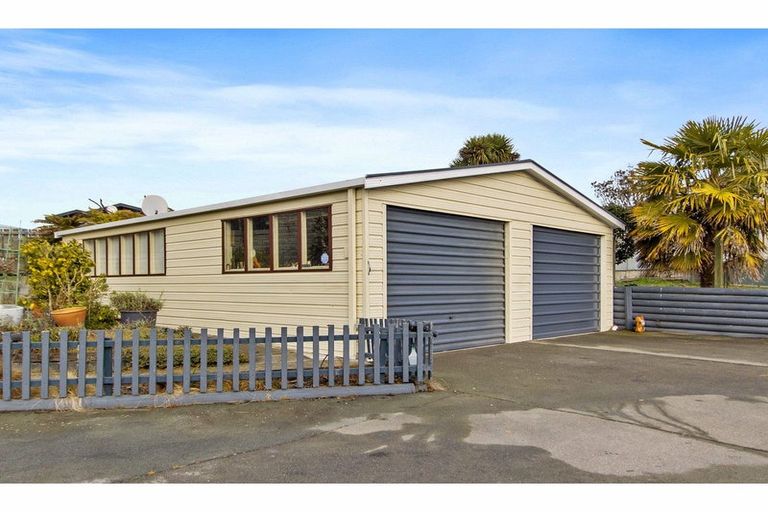 Photo of property in 20 Dampier Street, Oceanview, Timaru, 7910