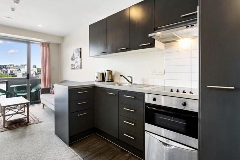 Photo of property in 2f/1 Ophir Street, Grey Lynn, Auckland, 1010