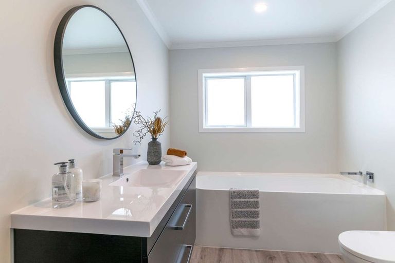 Photo of property in 6 Magnolia Place, Levin, 5510