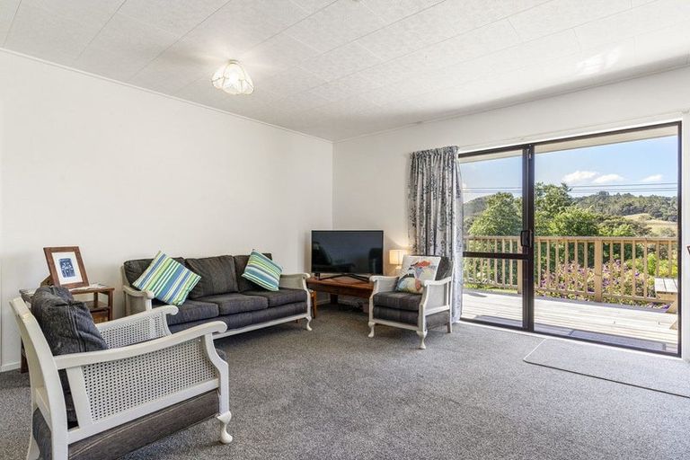 Photo of property in 2/26 Otanerua Road, Hatfields Beach, Orewa, 0931