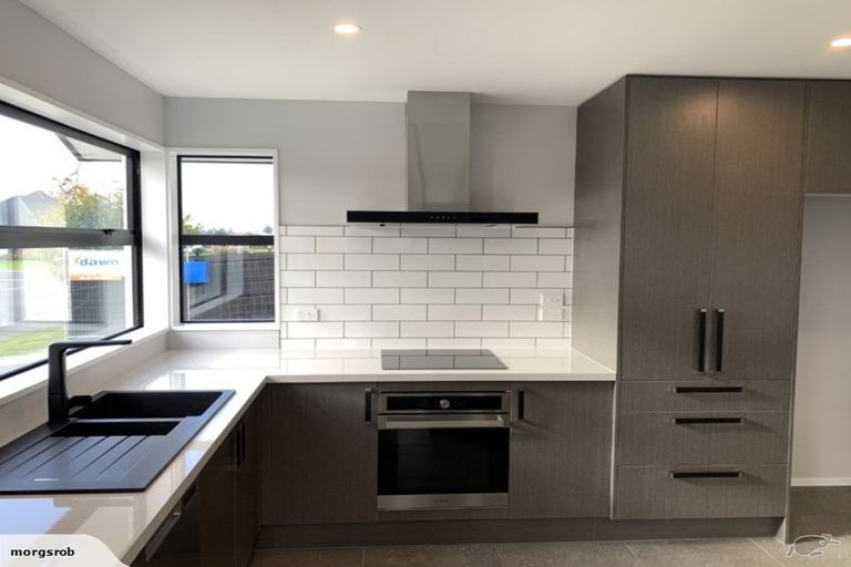 Photo of property in 16 Koura Drive, Rangiora, 7400