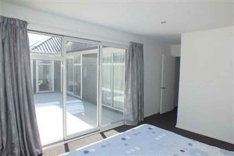 Photo of property in 11 Gosling Crescent, Halswell, Christchurch, 8025