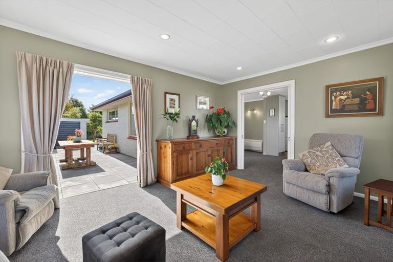 Photo of property in 208 Condell Avenue, Papanui, Christchurch, 8053