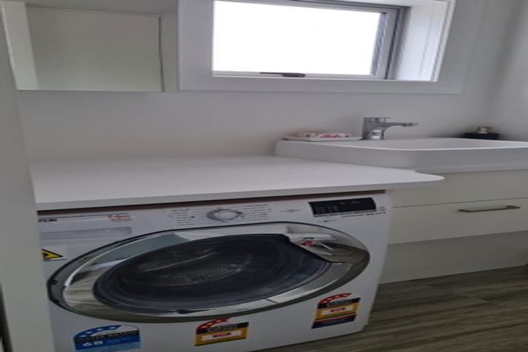 Photo of property in Amuri Park Apartments, 24/280 Bealey Avenue, Christchurch Central, Christchurch, 8013