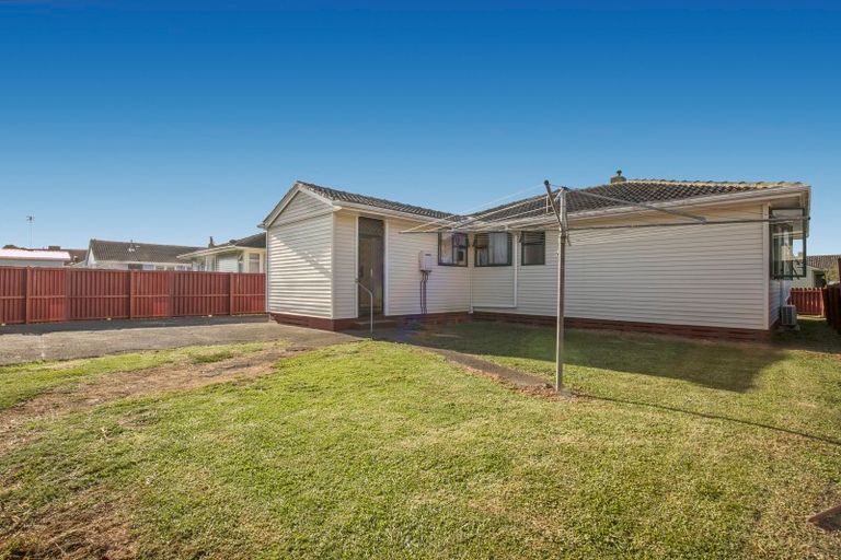 Photo of property in 16 Solent Street, Mangere, Auckland, 2022