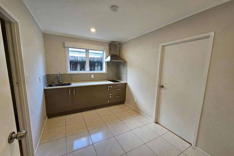 Photo of property in 109 Gardner Avenue, New Lynn, Auckland, 0600