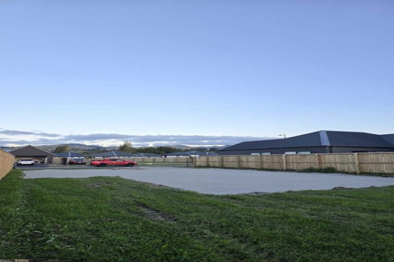 Photo of property in 42 River Stone Drive, Halswell, Christchurch, 8025