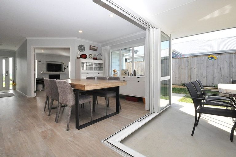 Photo of property in 254 Victoria Street West, Pukekohe, 2120