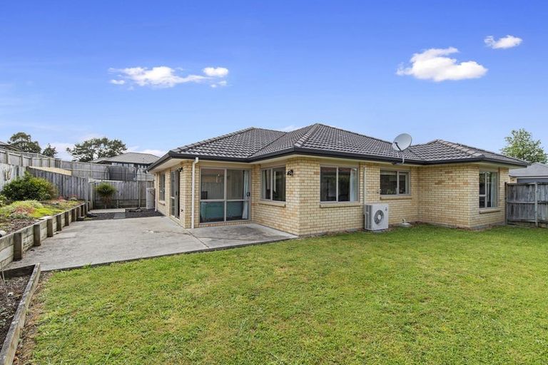 Photo of property in 15 Ribbonwood Close, Te Kauwhata, 3710