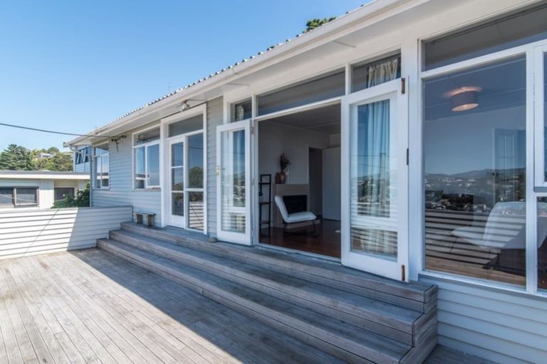 Photo of property in 79 Miramar North Road, Miramar, Wellington, 6022