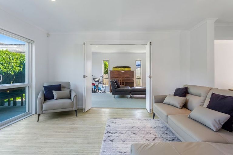 Photo of property in 418a Old Te Atatu Road, Te Atatu Peninsula, Auckland, 0610