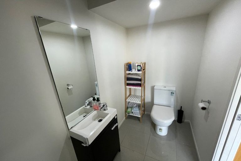 Photo of property in 38 Kuaka Drive, Takanini, 2112