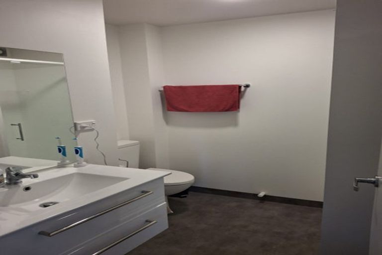 Photo of property in 103 Rattray Street, Riccarton, Christchurch, 8041
