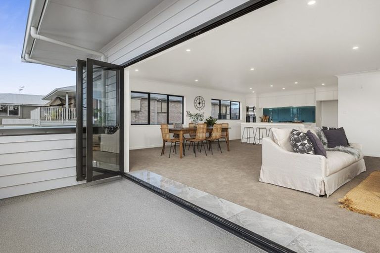 Photo of property in 1020b Papamoa Beach Road, Papamoa Beach, Papamoa, 3118