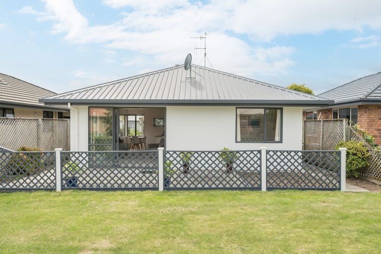 Photo of property in 8 The Drive, Richmond, 7020