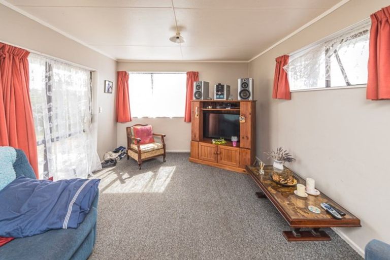 Photo of property in 201 Puriri Street, Castlecliff, Whanganui, 4501