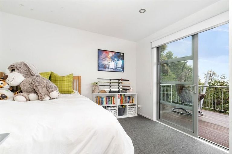 Photo of property in 4 Patchett Place, Cashmere, Christchurch, 8022