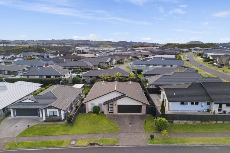 Photo of property in 4 Penetaka Heights, Pyes Pa, Tauranga, 3112