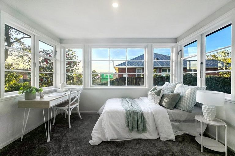 Photo of property in 48 Rowcliffe Crescent, Avonside, Christchurch, 8061