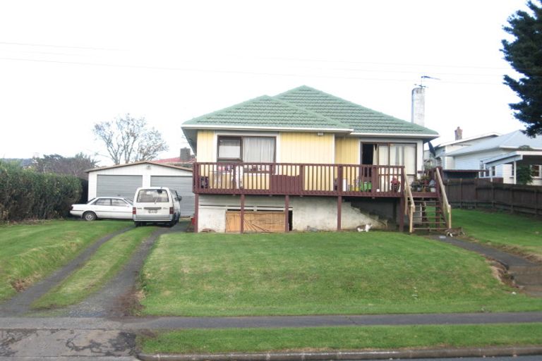 Photo of property in 5 Fields Road, Manurewa, Auckland, 2102