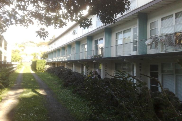 Photo of property in 9 Esplanade Road, Mount Eden, Auckland, 1024