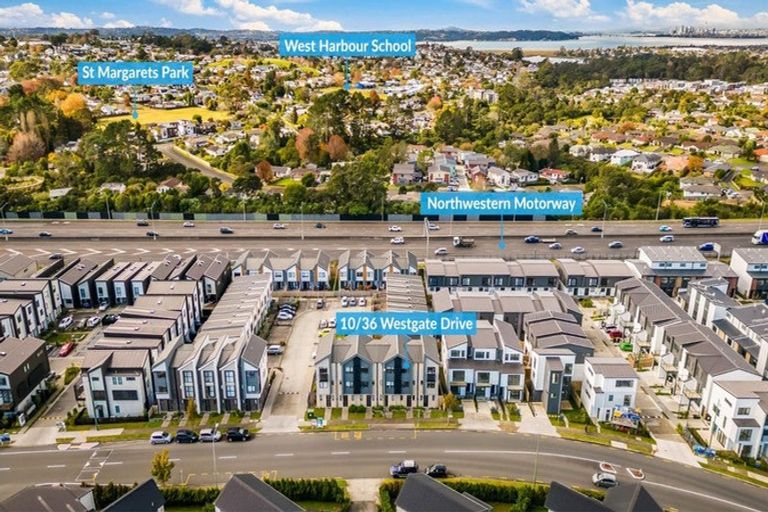 Photo of property in 10/36 Westgate Drive, Westgate, Auckland, 0614